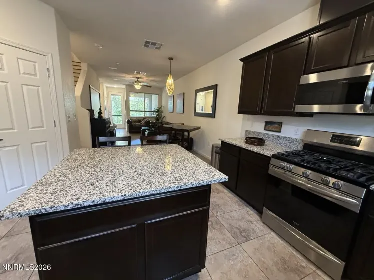 2994 Silver River, Sparks, Nevada 89431, 2 Bedrooms Bedrooms, ,3 BathroomsBathrooms,Residential,Residential,Silver River,0,260008451