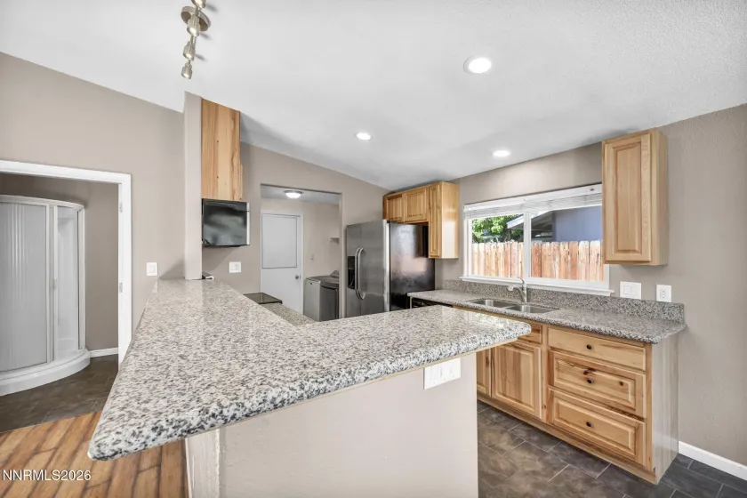 801 York, Sparks, Nevada 89434, 2 Bedrooms Bedrooms, ,2 BathroomsBathrooms,Residential,Residential,York,0,260008456