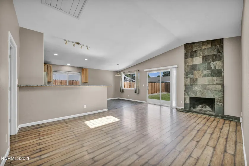 801 York, Sparks, Nevada 89434, 2 Bedrooms Bedrooms, ,2 BathroomsBathrooms,Residential,Residential,York,0,260008456