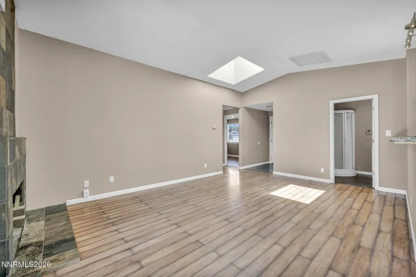 801 York, Sparks, Nevada 89434, 2 Bedrooms Bedrooms, ,2 BathroomsBathrooms,Residential,Residential,York,0,260008456