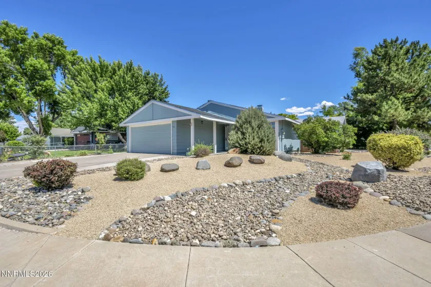 801 York, Sparks, Nevada 89434, 2 Bedrooms Bedrooms, ,2 BathroomsBathrooms,Residential,Residential,York,0,260008456