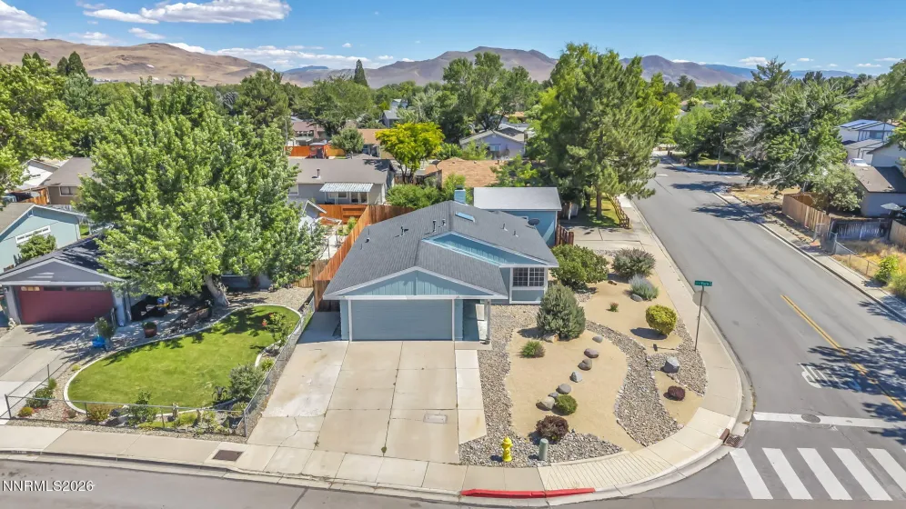 801 York, Sparks, Nevada 89434, 2 Bedrooms Bedrooms, ,2 BathroomsBathrooms,Residential,Residential,York,0,260008456