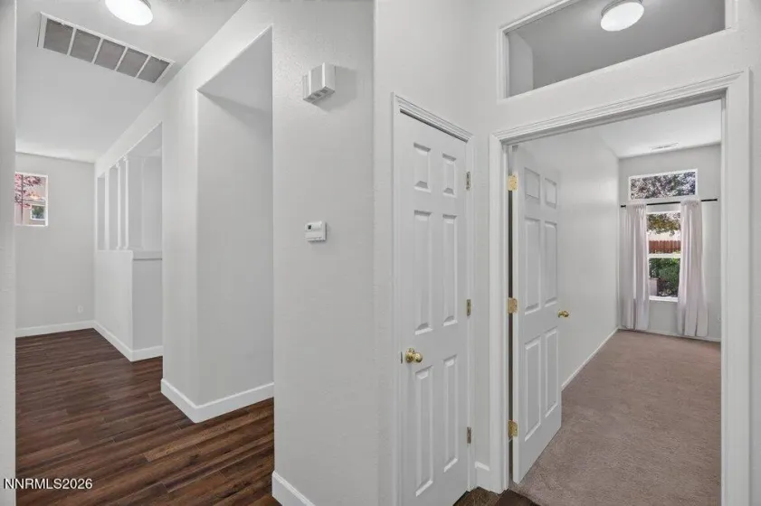 9515 Comanche Moon, Reno, Nevada 89521, 3 Bedrooms Bedrooms, ,2 BathroomsBathrooms,Residential,Residential,Comanche Moon,0,260008458