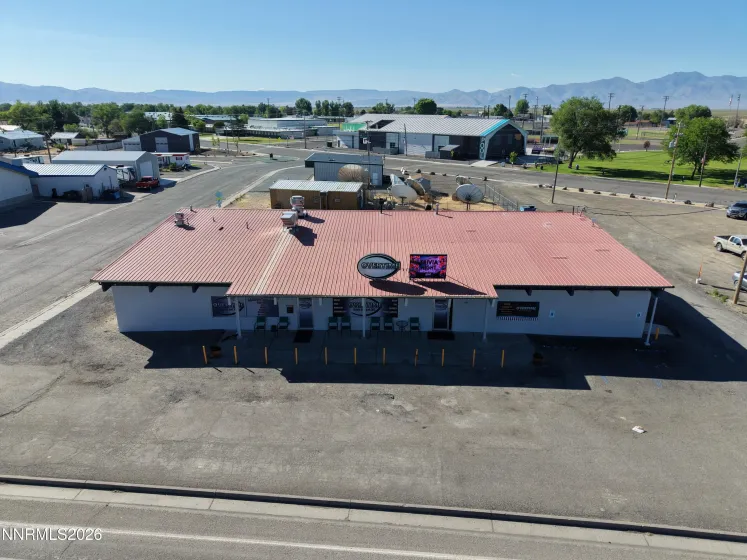 870 Broad, Battle Mountain, Nevada 89820, ,Commercial Sale,Residential,Broad,0,260008460