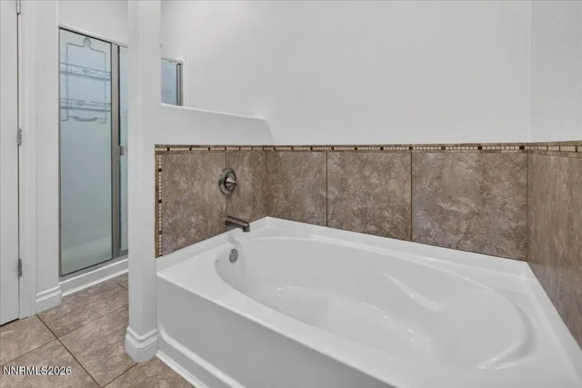 18223 Kodiak Bear, Reno, Nevada 89508, 4 Bedrooms Bedrooms, ,2 BathroomsBathrooms,Residential,Residential,Kodiak Bear,0,260008461