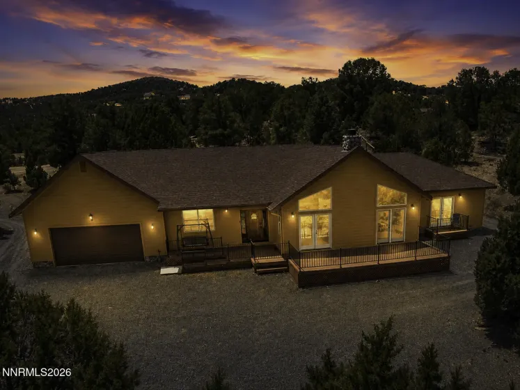 2000 Lousetown, Reno, Nevada 89521, 3 Bedrooms Bedrooms, ,2 BathroomsBathrooms,Residential,Residential,Lousetown,0,260008463