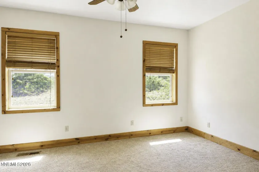 2000 Lousetown, Reno, Nevada 89521, 3 Bedrooms Bedrooms, ,2 BathroomsBathrooms,Residential,Residential,Lousetown,0,260008463
