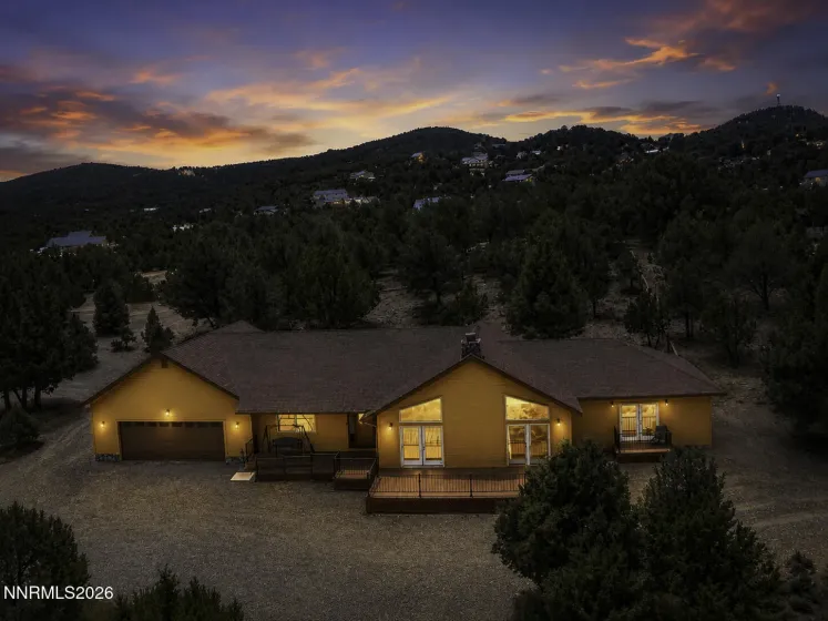 2000 Lousetown, Reno, Nevada 89521, 3 Bedrooms Bedrooms, ,2 BathroomsBathrooms,Residential,Residential,Lousetown,0,260008463