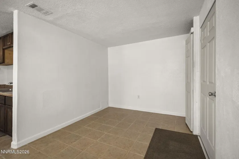 601 12th, Sparks, Nevada 89431, 1 Bedroom Bedrooms, ,1 BathroomBathrooms,Residential,Residential,12th,0,260008464