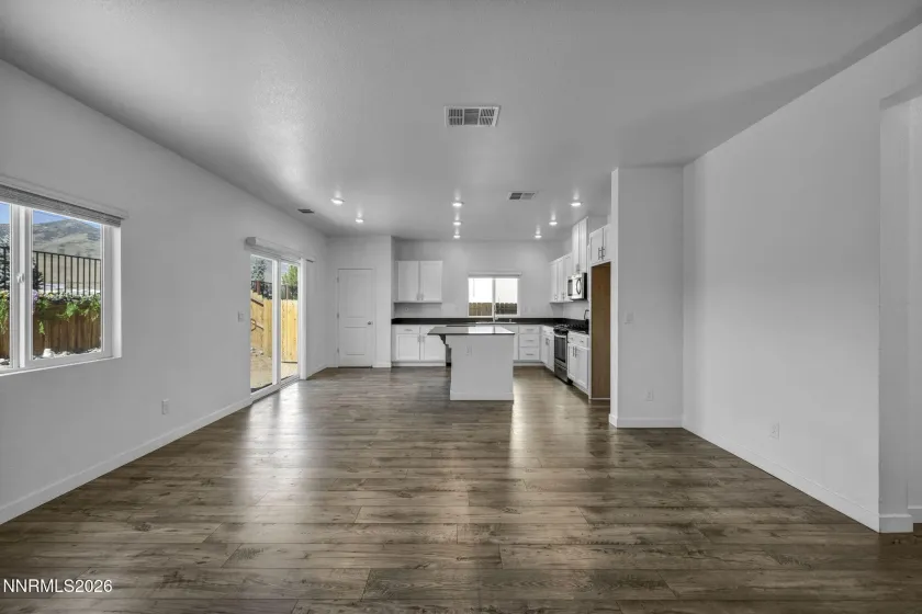 8918 Wolf Moon, Reno, Nevada 89506, 4 Bedrooms Bedrooms, ,3 BathroomsBathrooms,Residential,Residential,Wolf Moon,0,260008467