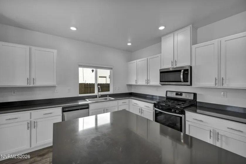 8918 Wolf Moon, Reno, Nevada 89506, 4 Bedrooms Bedrooms, ,3 BathroomsBathrooms,Residential,Residential,Wolf Moon,0,260008467