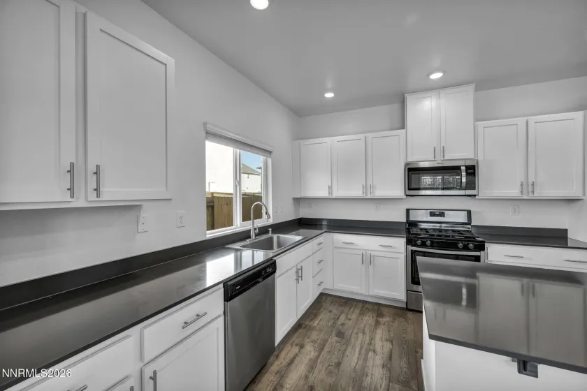 8918 Wolf Moon, Reno, Nevada 89506, 4 Bedrooms Bedrooms, ,3 BathroomsBathrooms,Residential,Residential,Wolf Moon,0,260008467