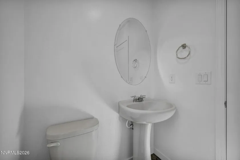 8918 Wolf Moon, Reno, Nevada 89506, 4 Bedrooms Bedrooms, ,3 BathroomsBathrooms,Residential,Residential,Wolf Moon,0,260008467