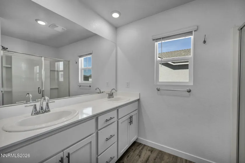 8918 Wolf Moon, Reno, Nevada 89506, 4 Bedrooms Bedrooms, ,3 BathroomsBathrooms,Residential,Residential,Wolf Moon,0,260008467
