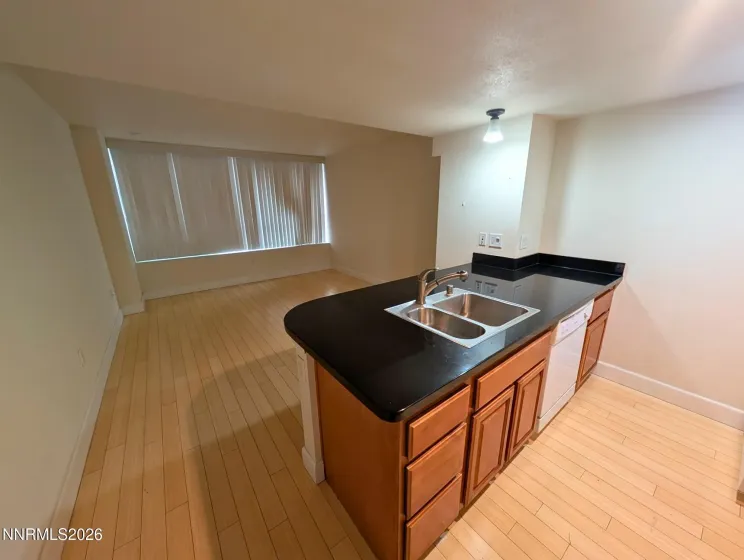 450 Arlington, Reno, Nevada 89503, 1 Bedroom Bedrooms, ,1 BathroomBathrooms,Residential,Residential,Arlington,0,260001392
