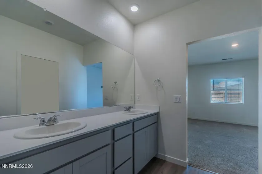 1032 Anthony, Fernley, Nevada 89408, 3 Bedrooms Bedrooms, ,2 BathroomsBathrooms,Residential,Residential,Anthony,0,260008472