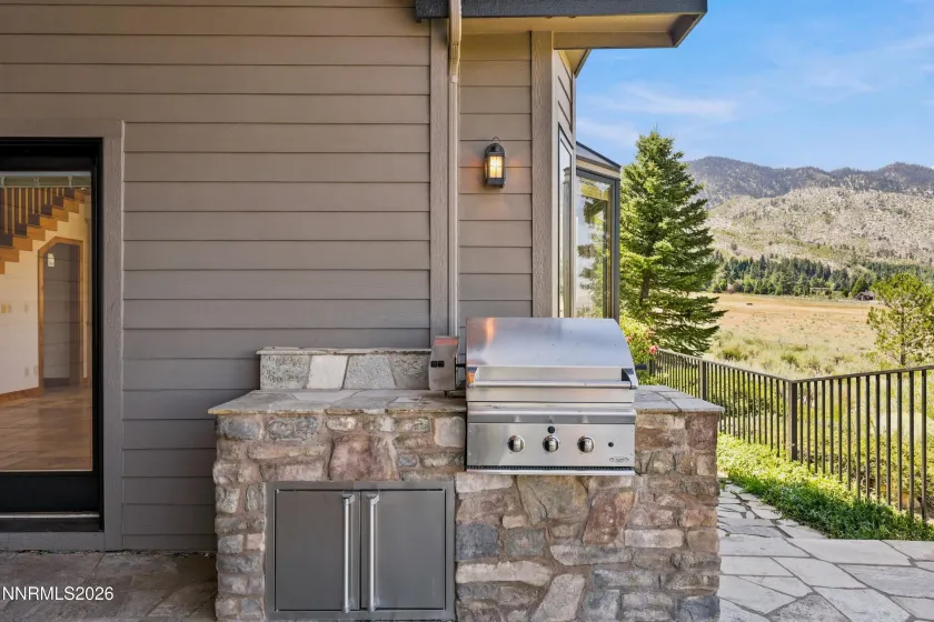 281 Sierra Country, Gardnerville, Nevada 89460, 4 Bedrooms Bedrooms, ,3 BathroomsBathrooms,Residential,Residential,Sierra Country,0,260008474