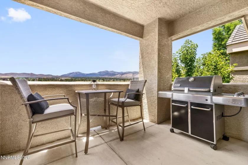 900 Meadows, Reno, Nevada 89521, 2 Bedrooms Bedrooms, ,2 BathroomsBathrooms,Residential,Residential,Meadows,0,260008477