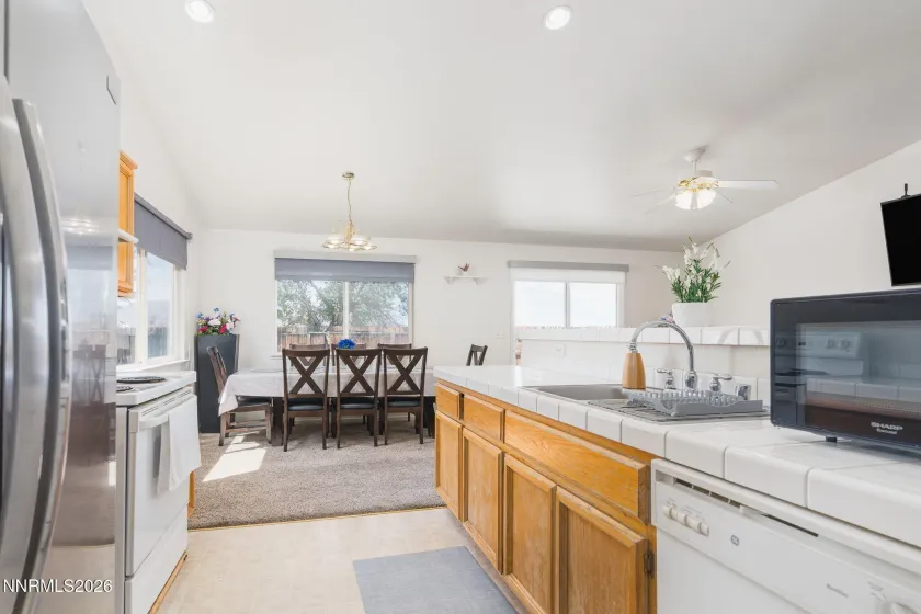 254 Emigrant, Fernley, Nevada 89408, 3 Bedrooms Bedrooms, ,2 BathroomsBathrooms,Residential,Residential,Emigrant,0,260008478