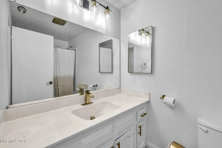 4610 Noche, Reno, Nevada 89502, 3 Bedrooms Bedrooms, ,2 BathroomsBathrooms,Residential,Residential,Noche,0,260008484