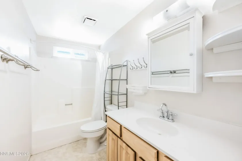 3985 Kentwood, Reno, Nevada 89503, 4 Bedrooms Bedrooms, ,2 BathroomsBathrooms,Residential,Residential,Kentwood,0,260008486