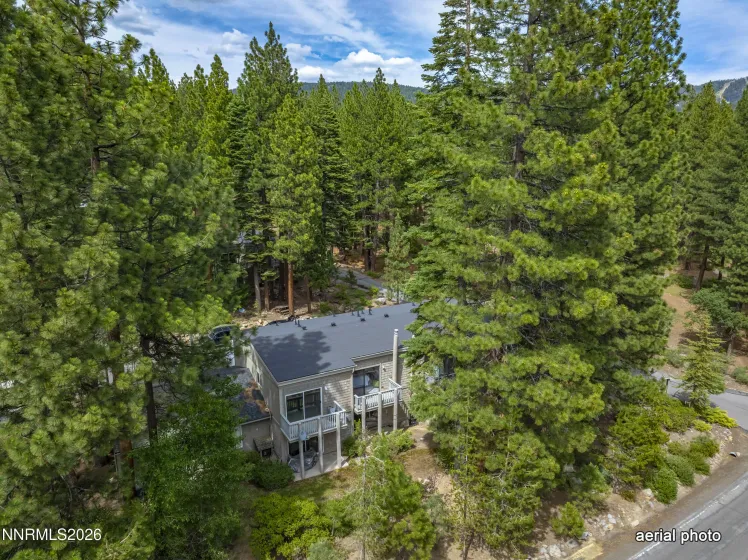 810 Alder, Incline Village, Nevada 89451, 2 Bedrooms Bedrooms, ,2 BathroomsBathrooms,Residential,Residential,Alder,0,260008487