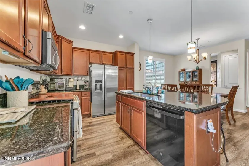 5406 Energystone, Sparks, Nevada 89436, 3 Bedrooms Bedrooms, ,2 BathroomsBathrooms,Residential,Residential,Energystone,0,260008489