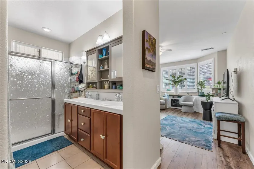5406 Energystone, Sparks, Nevada 89436, 3 Bedrooms Bedrooms, ,2 BathroomsBathrooms,Residential,Residential,Energystone,0,260008489