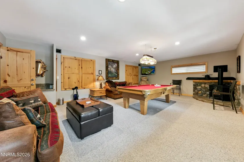 175 Juniper, Stateline, Nevada 89449, 4 Bedrooms Bedrooms, ,3 BathroomsBathrooms,Residential,Residential,Juniper,0,260008490