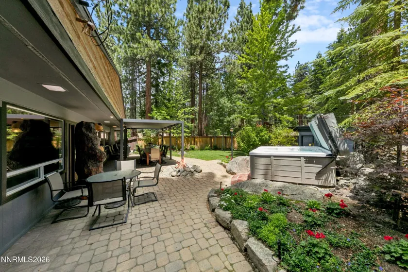 175 Juniper, Stateline, Nevada 89449, 4 Bedrooms Bedrooms, ,3 BathroomsBathrooms,Residential,Residential,Juniper,0,260008490