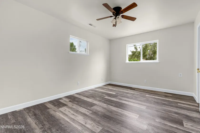 439 L, Sparks, Nevada 89431, 3 Bedrooms Bedrooms, ,2 BathroomsBathrooms,Residential,Residential,L,0,260008491