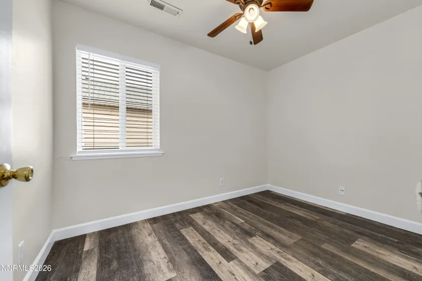 439 L, Sparks, Nevada 89431, 3 Bedrooms Bedrooms, ,2 BathroomsBathrooms,Residential,Residential,L,0,260008491