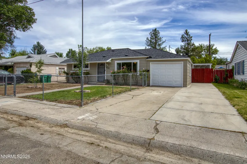 439 L, Sparks, Nevada 89431, 3 Bedrooms Bedrooms, ,2 BathroomsBathrooms,Residential,Residential,L,0,260008491