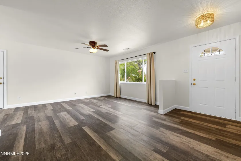 439 L, Sparks, Nevada 89431, 3 Bedrooms Bedrooms, ,2 BathroomsBathrooms,Residential,Residential,L,0,260008491