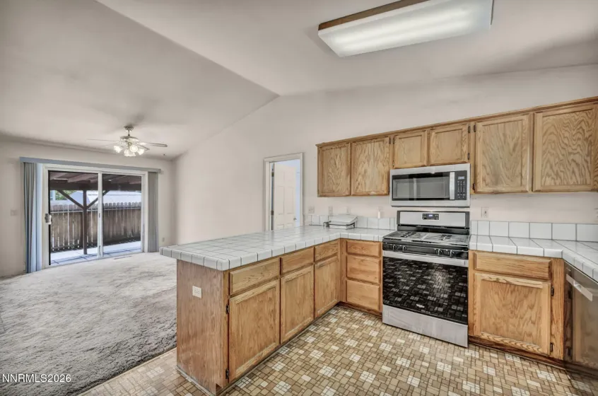 692 Lassen, Gardnerville, Nevada 89460, 4 Bedrooms Bedrooms, ,2 BathroomsBathrooms,Residential,Residential,Lassen,0,260008493
