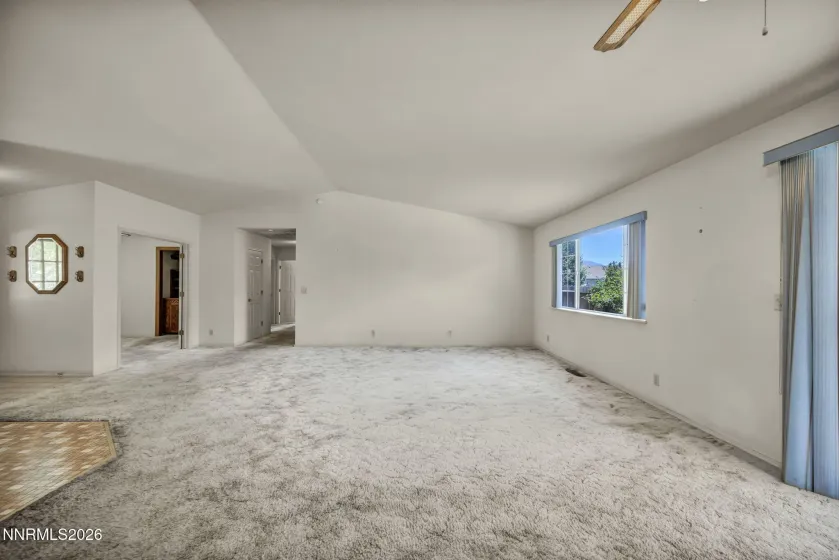 692 Lassen, Gardnerville, Nevada 89460, 4 Bedrooms Bedrooms, ,2 BathroomsBathrooms,Residential,Residential,Lassen,0,260008493