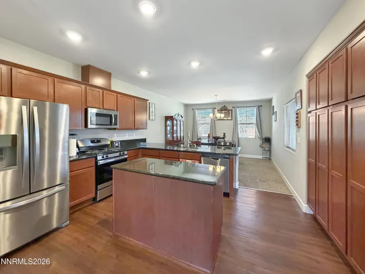 545 Osprey, Fernley, Nevada 89408, 3 Bedrooms Bedrooms, ,2 BathroomsBathrooms,Residential,Residential,Osprey,0,260008494