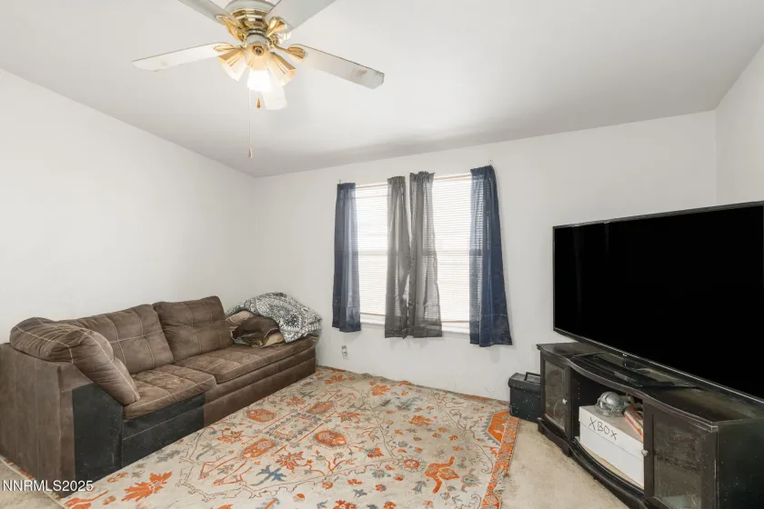 2820 Truckee, Silver Springs, Nevada 89429, 3 Bedrooms Bedrooms, ,2 BathroomsBathrooms,Residential,Residential,Truckee,0,260008496