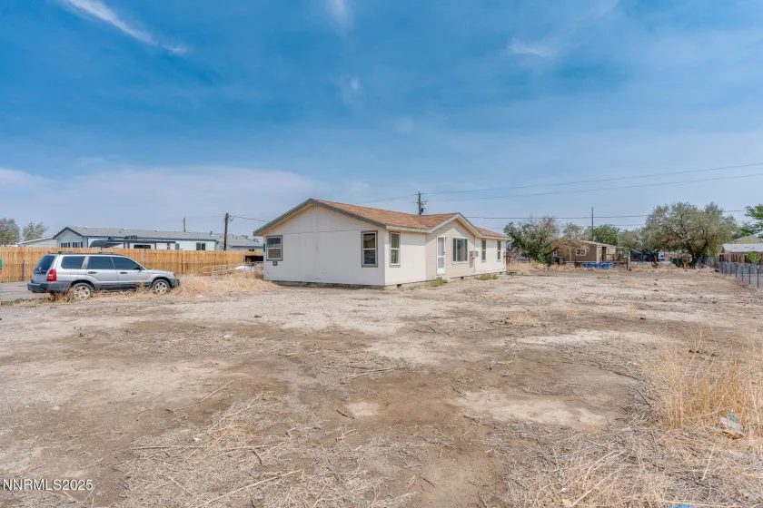 2820 Truckee, Silver Springs, Nevada 89429, 3 Bedrooms Bedrooms, ,2 BathroomsBathrooms,Residential,Residential,Truckee,0,260008496