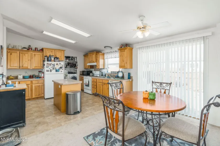 2820 Truckee, Silver Springs, Nevada 89429, 3 Bedrooms Bedrooms, ,2 BathroomsBathrooms,Residential,Residential,Truckee,0,260008496
