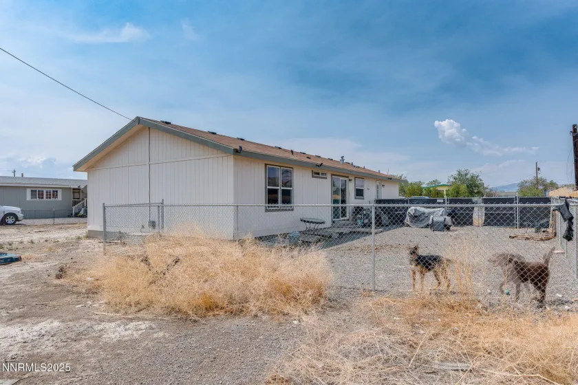 2820 Truckee, Silver Springs, Nevada 89429, 3 Bedrooms Bedrooms, ,2 BathroomsBathrooms,Residential,Residential,Truckee,0,260008496