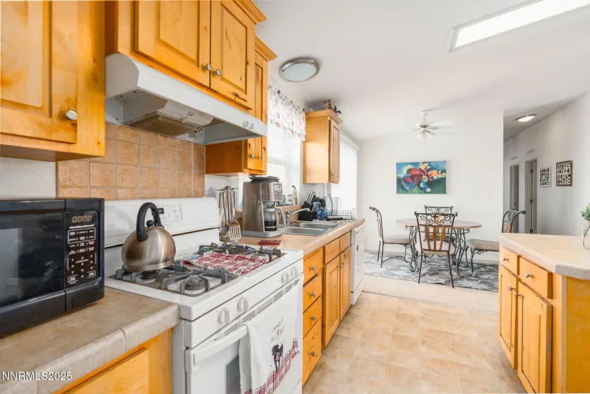 2820 Truckee, Silver Springs, Nevada 89429, 3 Bedrooms Bedrooms, ,2 BathroomsBathrooms,Residential,Residential,Truckee,0,260008496