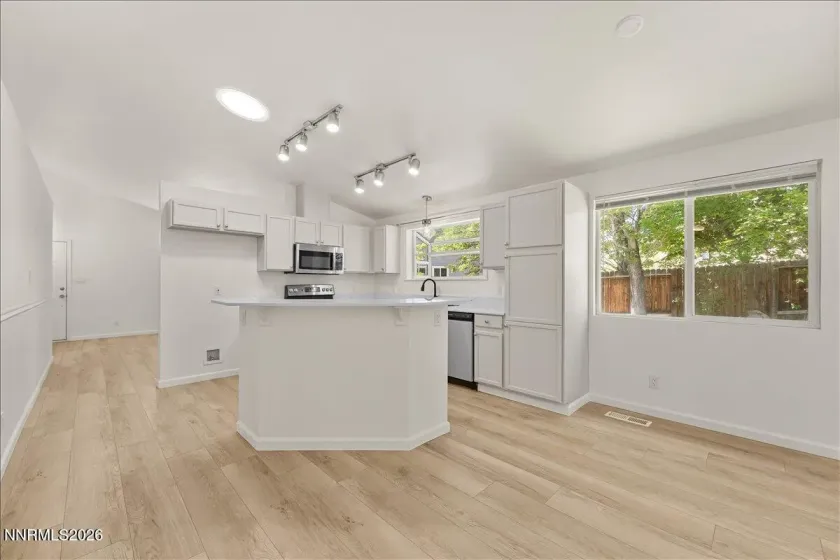 6913 Tesoro, Reno, Nevada 89523, 3 Bedrooms Bedrooms, ,2 BathroomsBathrooms,Residential,Residential,Tesoro,0,260008497