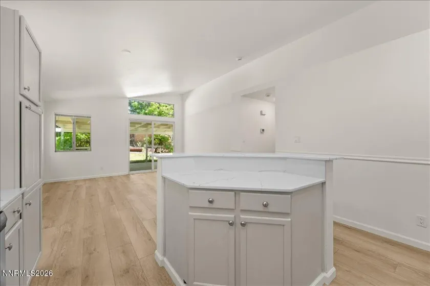 6913 Tesoro, Reno, Nevada 89523, 3 Bedrooms Bedrooms, ,2 BathroomsBathrooms,Residential,Residential,Tesoro,0,260008497