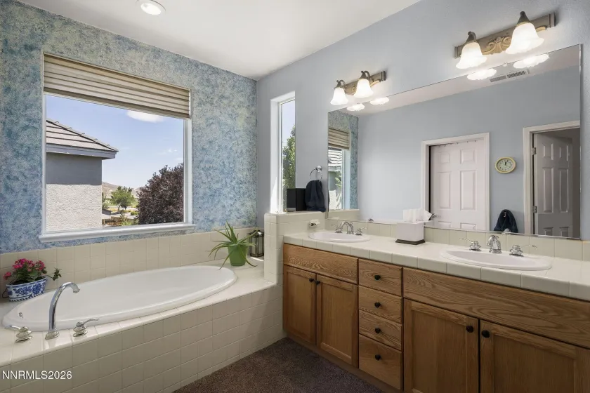 9200 Jack Hammer, Reno, Nevada 89521, 4 Bedrooms Bedrooms, ,3 BathroomsBathrooms,Residential,Residential,Jack Hammer,0,260008500