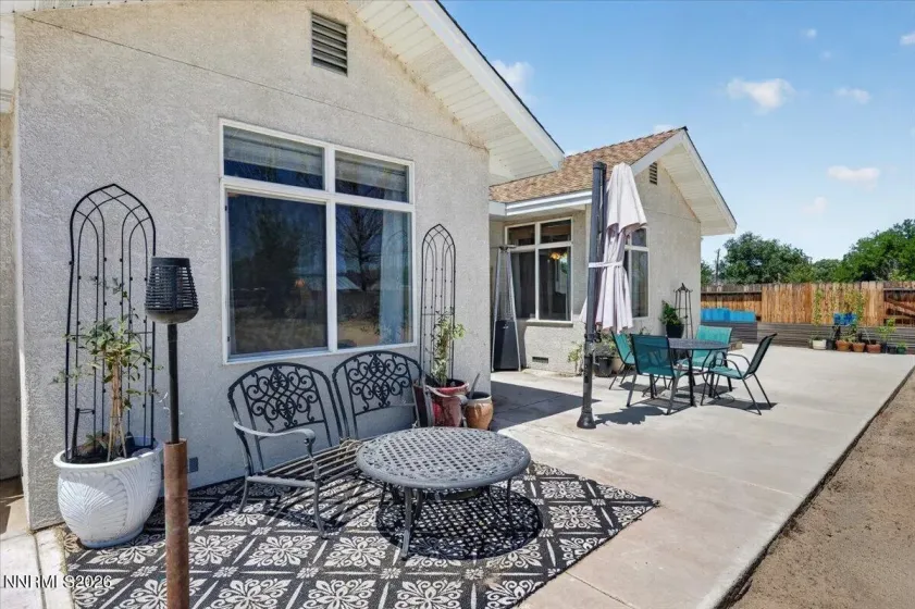 1027 Mc Lean, Fallon, Nevada 89406, 3 Bedrooms Bedrooms, ,2 BathroomsBathrooms,Residential,Residential,Mc Lean,0,260008505