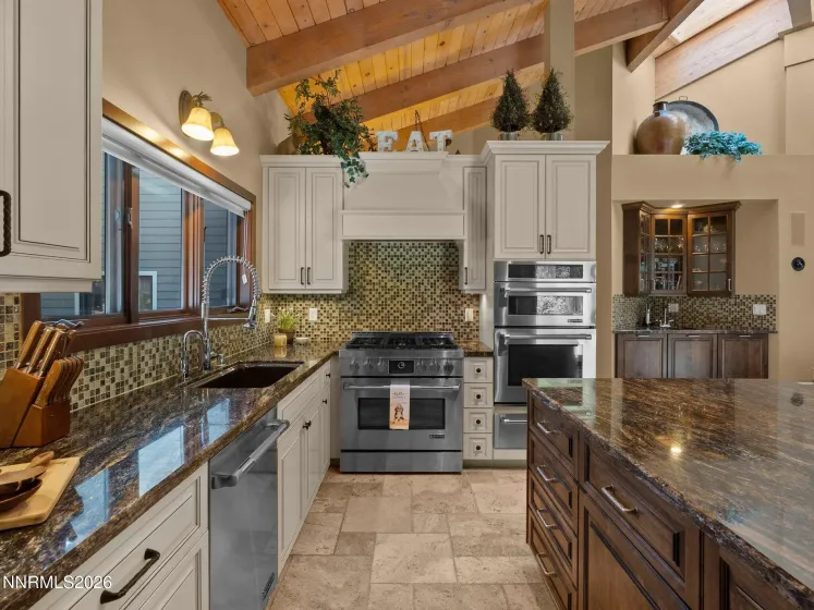 730 Martis Peak, Incline Village, Nevada 89451, 4 Bedrooms Bedrooms, ,4 BathroomsBathrooms,Residential,Residential,Martis Peak,0,260008506