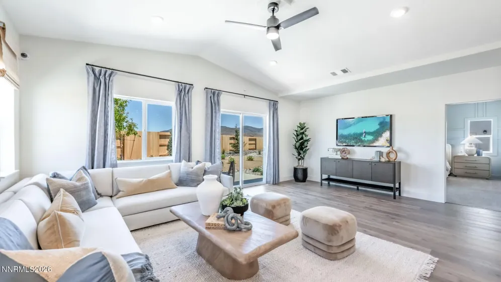 724 Alouette, Dayton, Nevada 89403, 4 Bedrooms Bedrooms, ,3 BathroomsBathrooms,Residential,Residential,Alouette,0,260008508