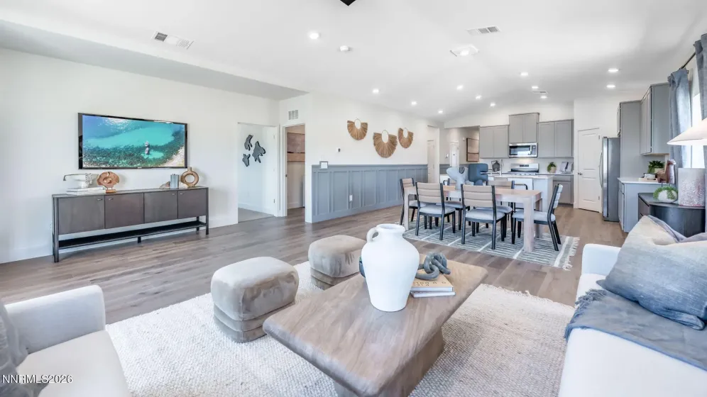 724 Alouette, Dayton, Nevada 89403, 4 Bedrooms Bedrooms, ,3 BathroomsBathrooms,Residential,Residential,Alouette,0,260008508