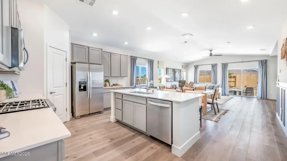 724 Alouette, Dayton, Nevada 89403, 4 Bedrooms Bedrooms, ,3 BathroomsBathrooms,Residential,Residential,Alouette,0,260008508